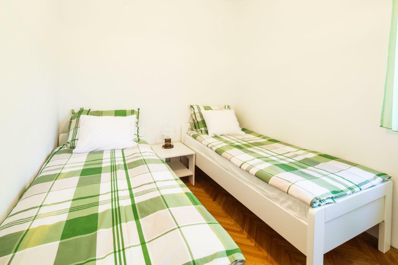 Apartman Vida Ičići Buitenkant foto
